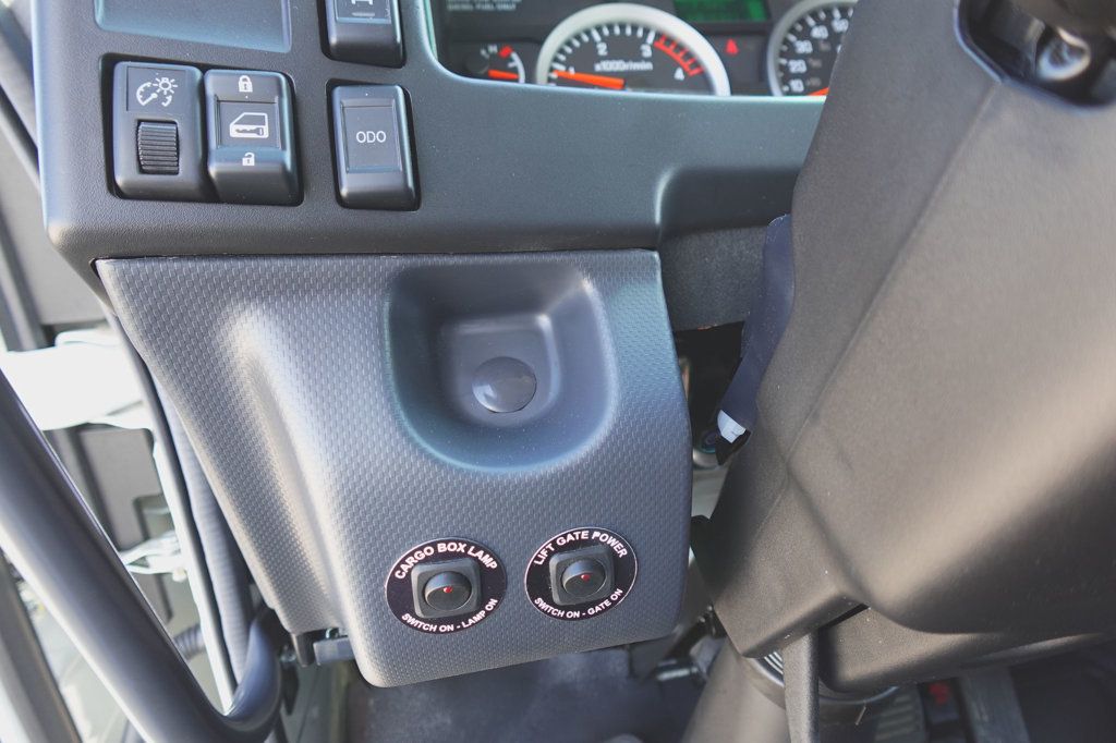 2025 Isuzu FVR Derated (26ft Reefer w/ Lift Gate) - 22929408 - 38