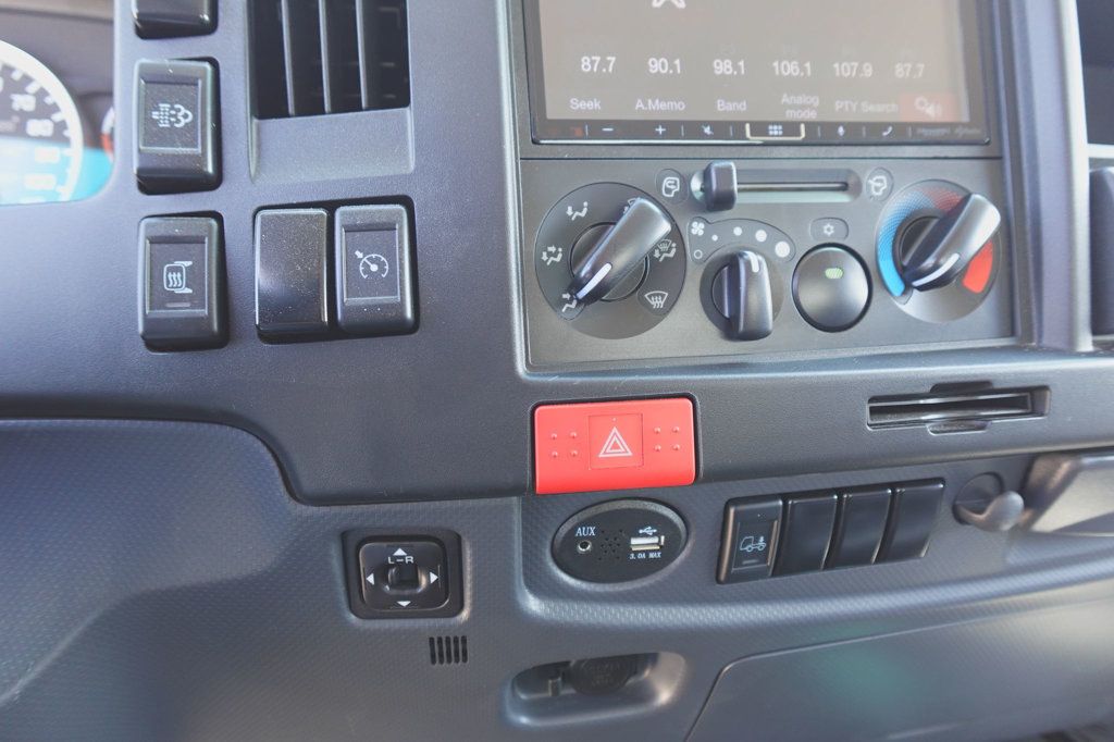 2025 Isuzu FVR Derated (26ft Reefer w/ Lift Gate) - 22929408 - 40