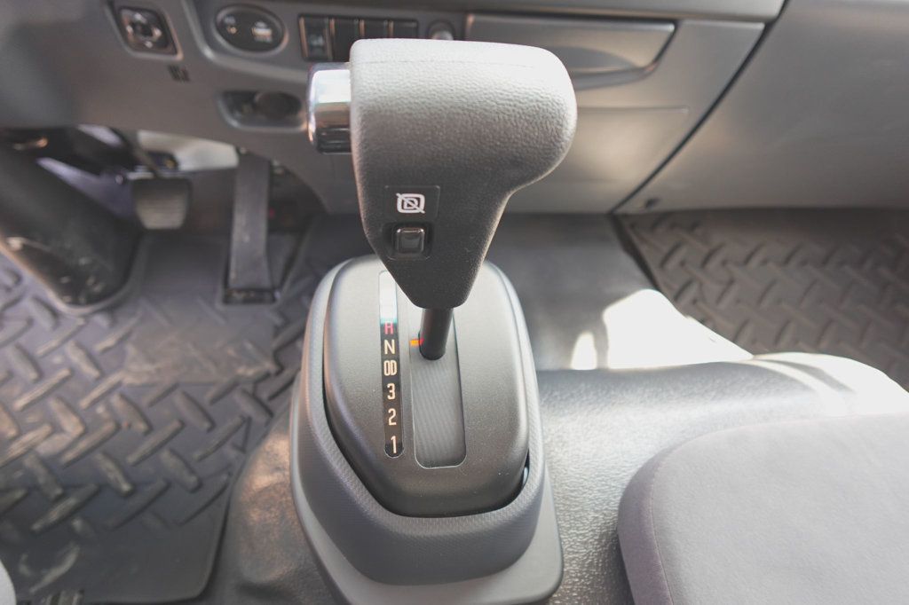 2025 Isuzu FVR Derated (26ft Reefer w/ Lift Gate) - 22929408 - 50