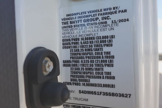 2025 Isuzu FVR Derated (26ft Reefer w/ Lift Gate) - 22929408 - 60