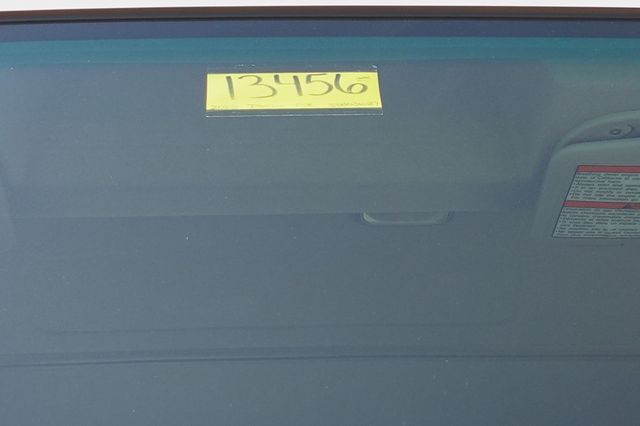 2025 Isuzu FVR Derated (26ft Reefer w/ Lift Gate) - 22929408 - 62