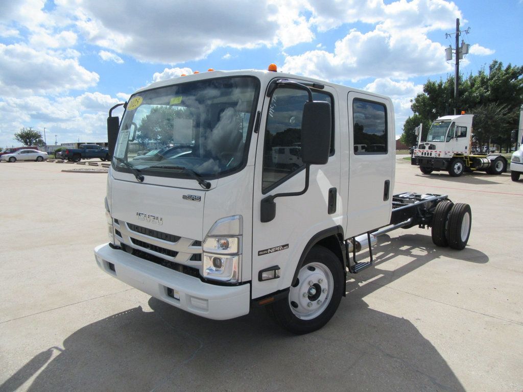 2025 Isuzu NPR (Chassis - Gas) - 22626246 - 2