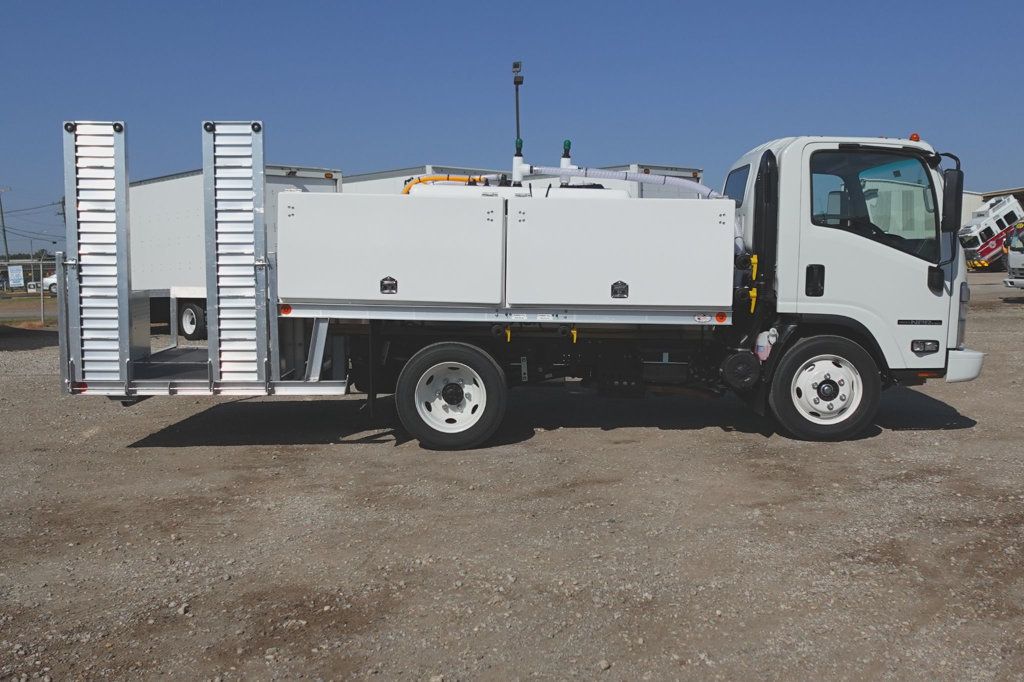 2025 Isuzu NPR HD (12ft Spray Truck w/ Ramps) - 22657444 - 9