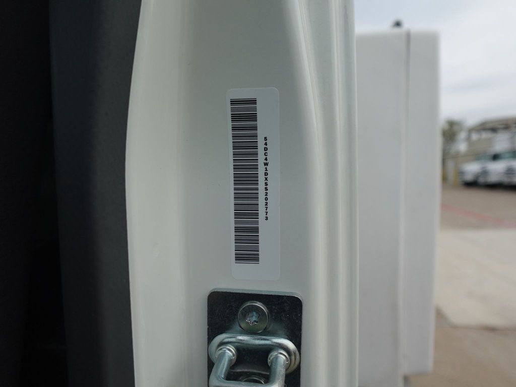 2025 Isuzu NPR HD (12ft Spray Truck w/ Ramps) - 22812919 - 50