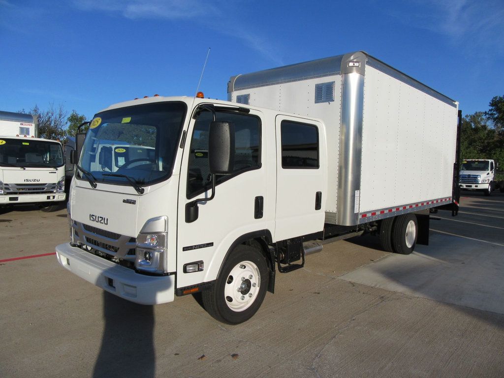 2025 Isuzu NPR HD (16ft Landscape Truck w/ Ramps) - 22596724 - 3