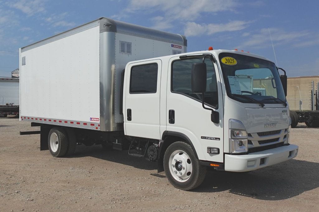 2025 Isuzu NPR HD 16ft Proscape - 22638272 - 0