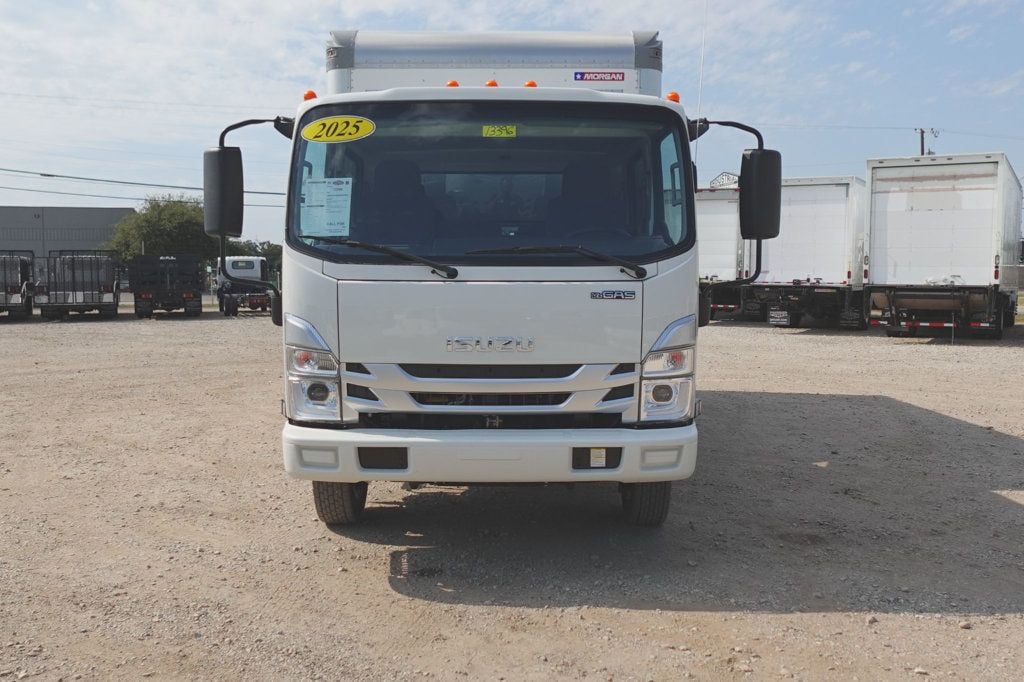 2025 Isuzu NPR HD 16ft Proscape - 22638272 - 1