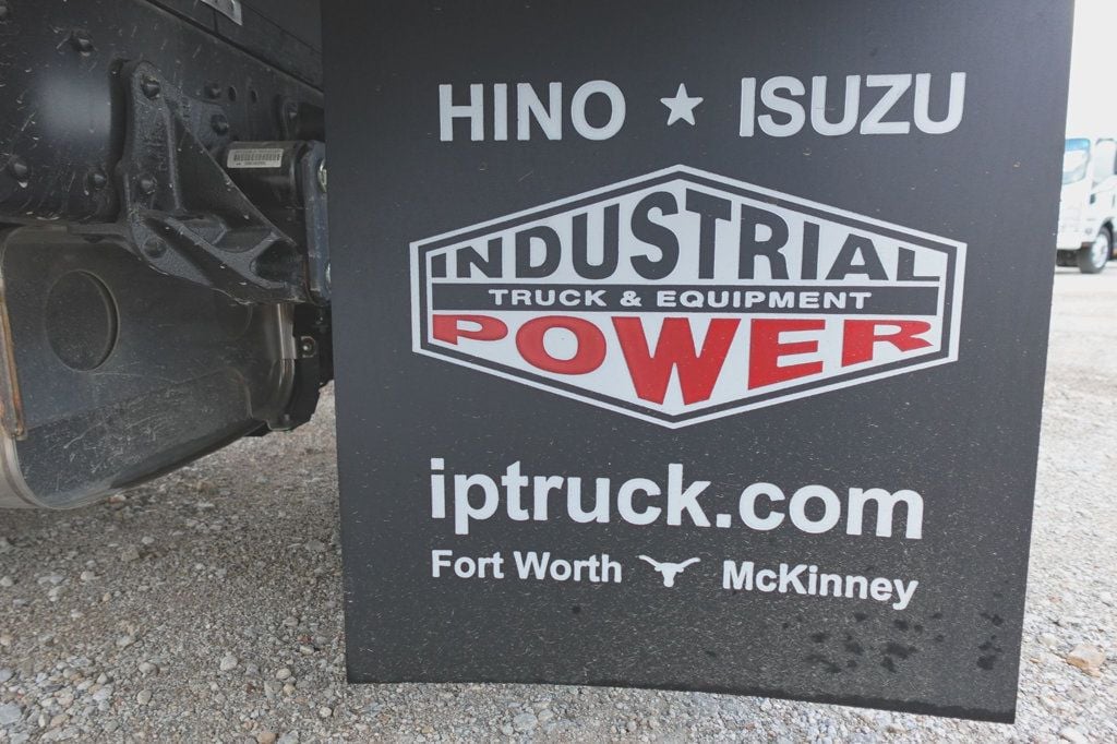 2025 Isuzu NPR HD (18ft Box w/ ICC Bumper) - 22715222 - 13