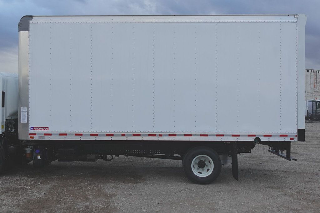 2025 Isuzu NPR HD (18ft Box w/ ICC Bumper) - 22717382 - 4
