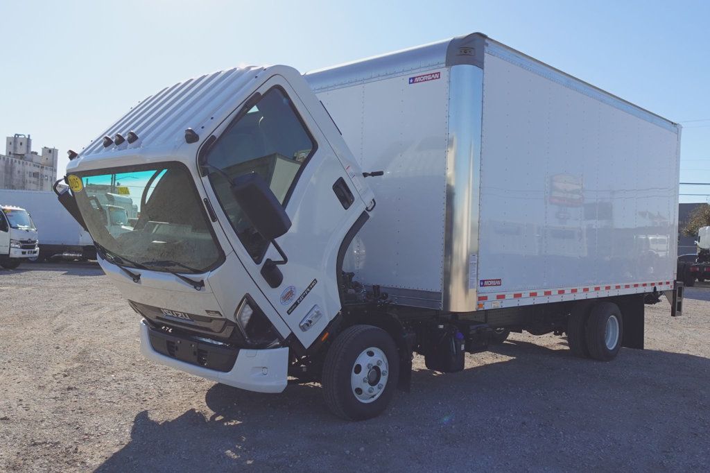 2025 Isuzu NPR HD (18ft Box w/ Lift Gate) - 22717746 - 38