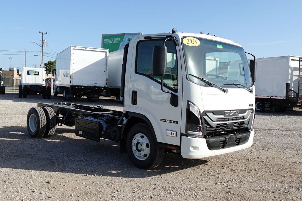 2025 Isuzu NPR HD (Chassis - Diesel) - 22506572 - 0