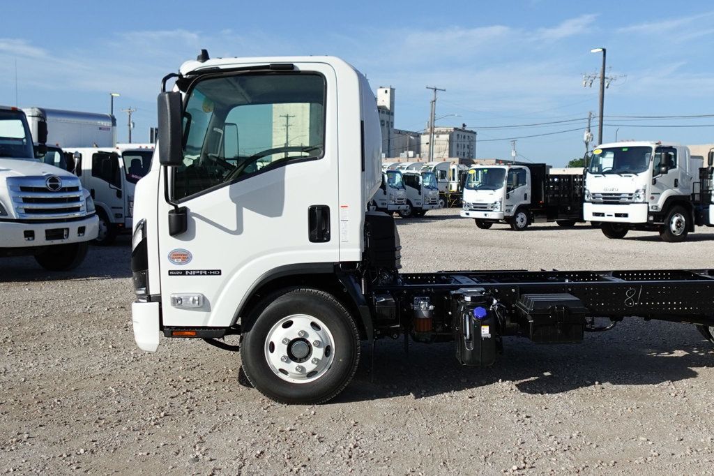 2025 Isuzu NPR HD (Chassis - Diesel) - 22506572 - 4