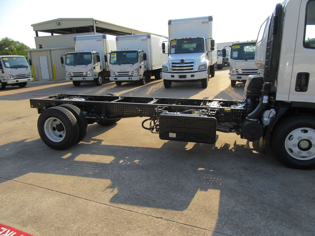 2025 Isuzu NPR HD (Chassis - Diesel) - 22574365 - 9