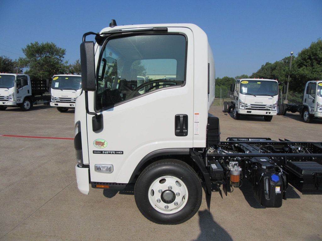 2025 Isuzu NPR HD (Chassis - Diesel) - 22574365 - 4