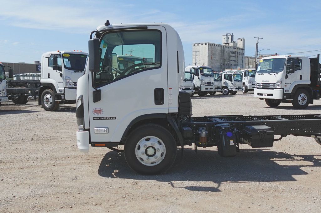 2025 Isuzu NPR HD (Chassis - Diesel) - 22575528 - 4