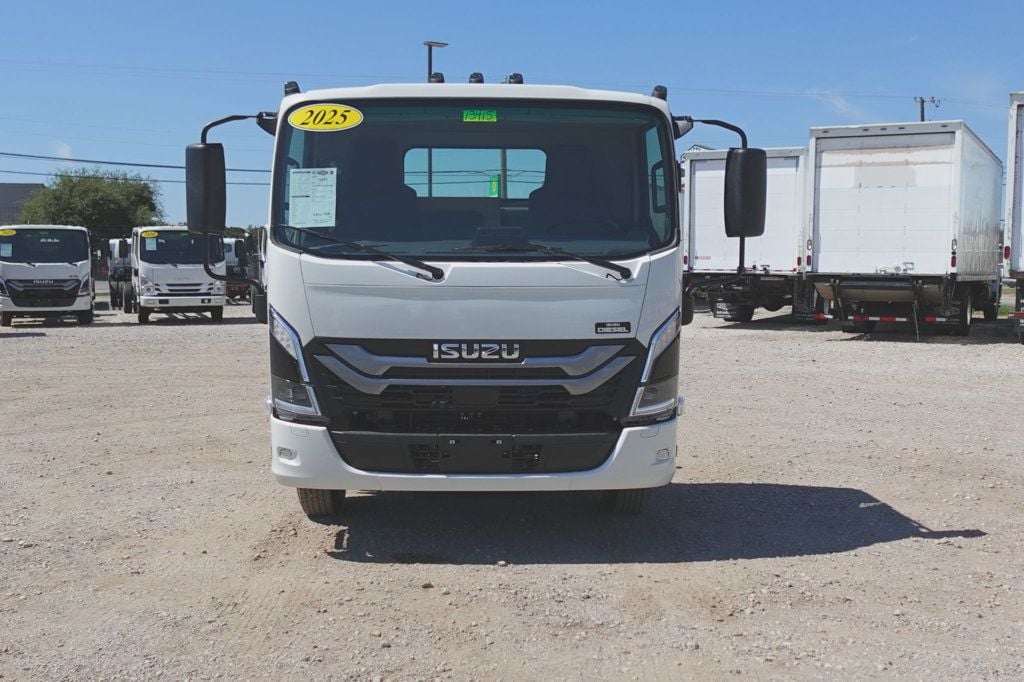 2025 Isuzu NPR HD (Chassis - Diesel) - 22625829 - 1