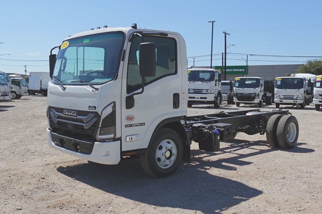 2025 Isuzu NPR HD (Chassis - Diesel) - 22625829 - 2