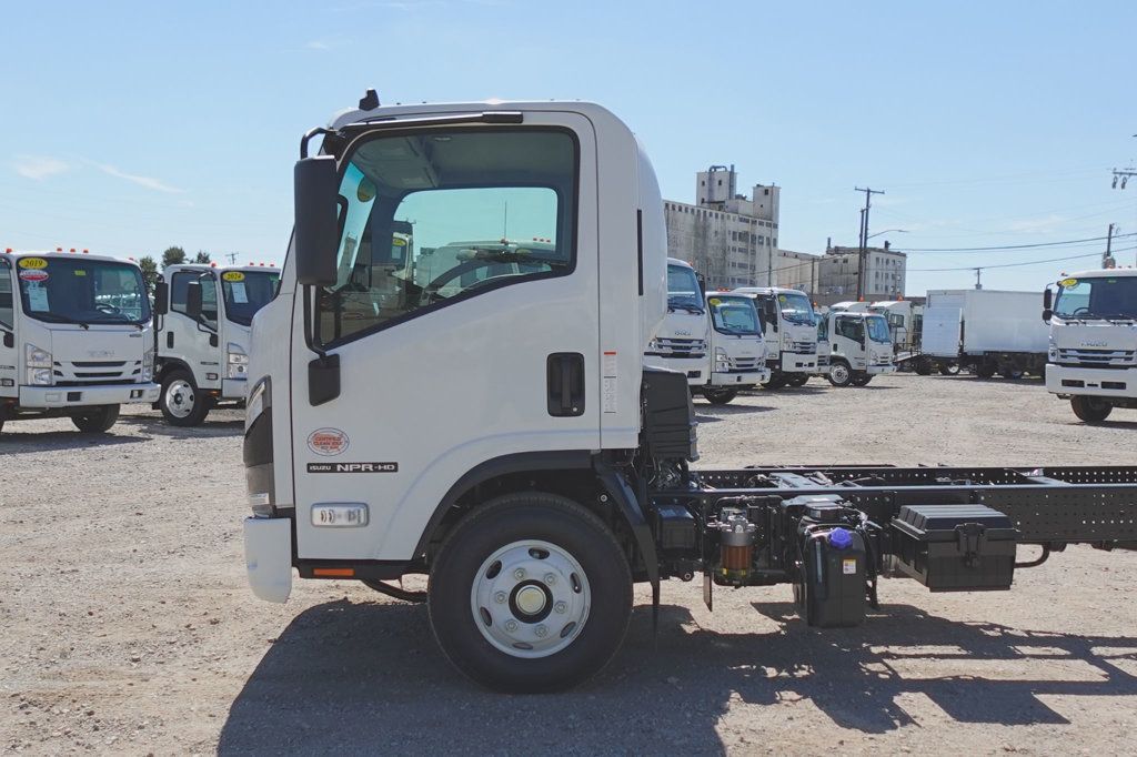 2025 Isuzu NPR HD (Chassis - Diesel) - 22625829 - 4