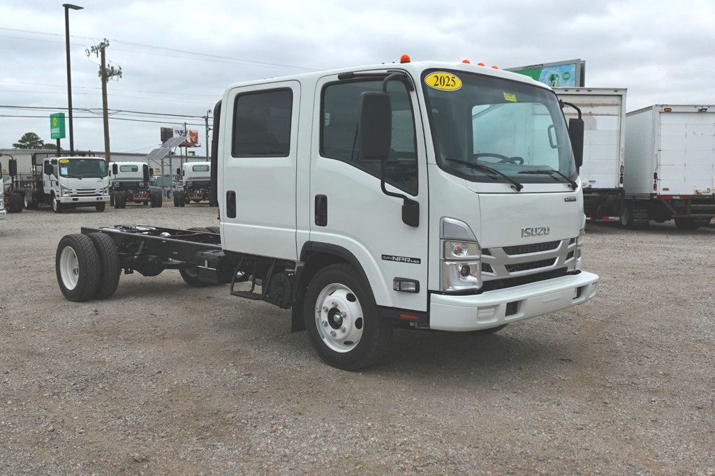 2025 Isuzu NPR HD (Chassis - Gas) - 22535940 - 0