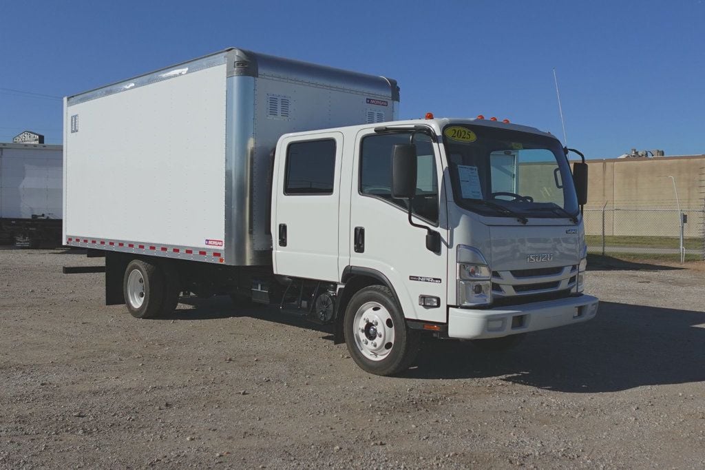 2025 Isuzu NPR-HD (16ft Vanscaper) - 22678601 - 0