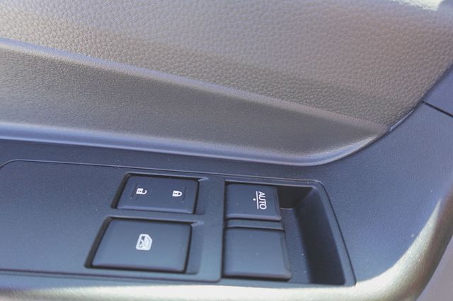 2025 Isuzu NRR (14ft Switch-N-Go System Installed) - 22506558 - 30