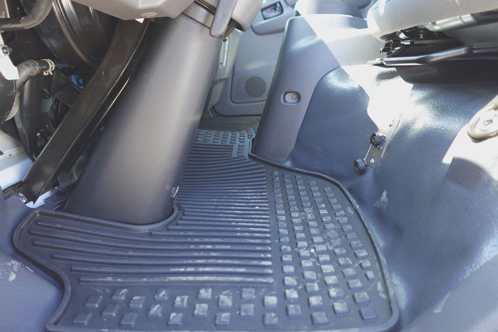 2025 Isuzu NRR (14ft Switch-N-Go System Installed) - 22506558 - 32