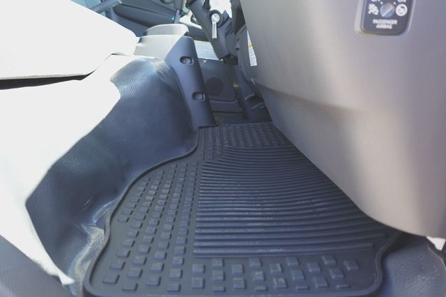 2025 Isuzu NRR (14ft Switch-N-Go System Installed) - 22506558 - 33