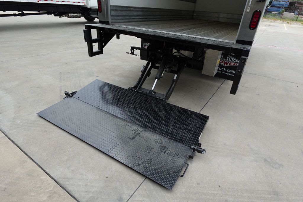 2025 Isuzu NRR (16ft Reefer Truck w/ Lift Gate) - 22834025 - 16