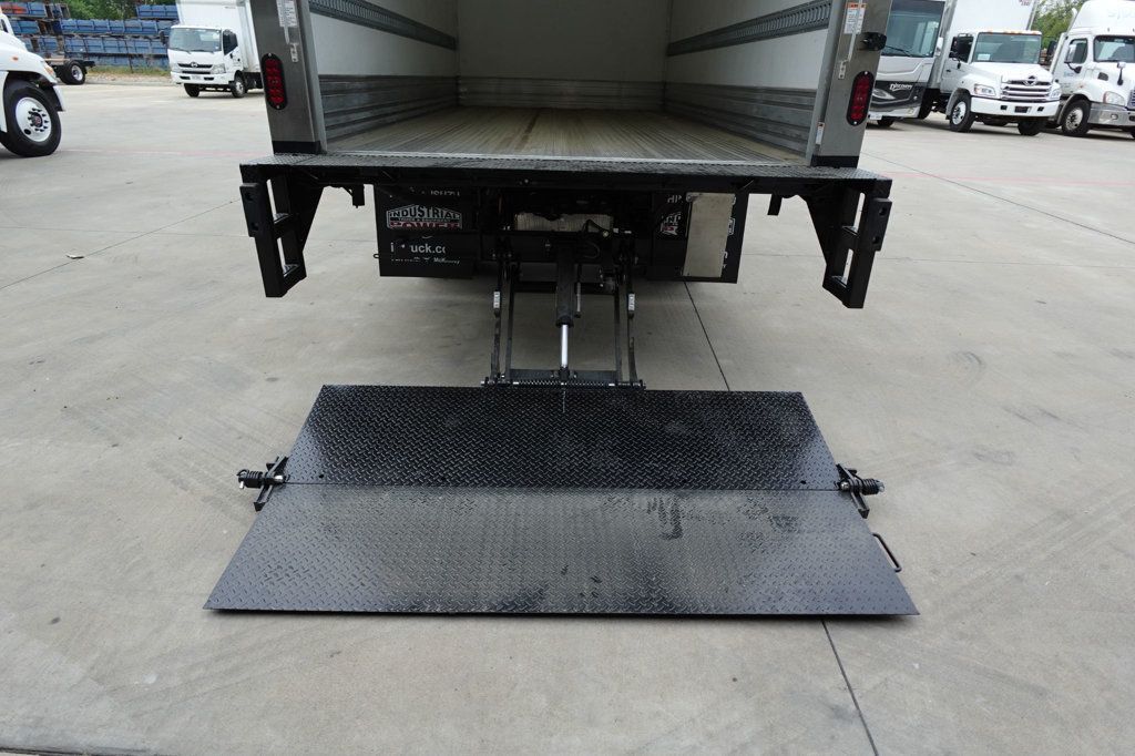 2025 Isuzu NRR (16ft Reefer Truck w/ Lift Gate) - 22834025 - 17