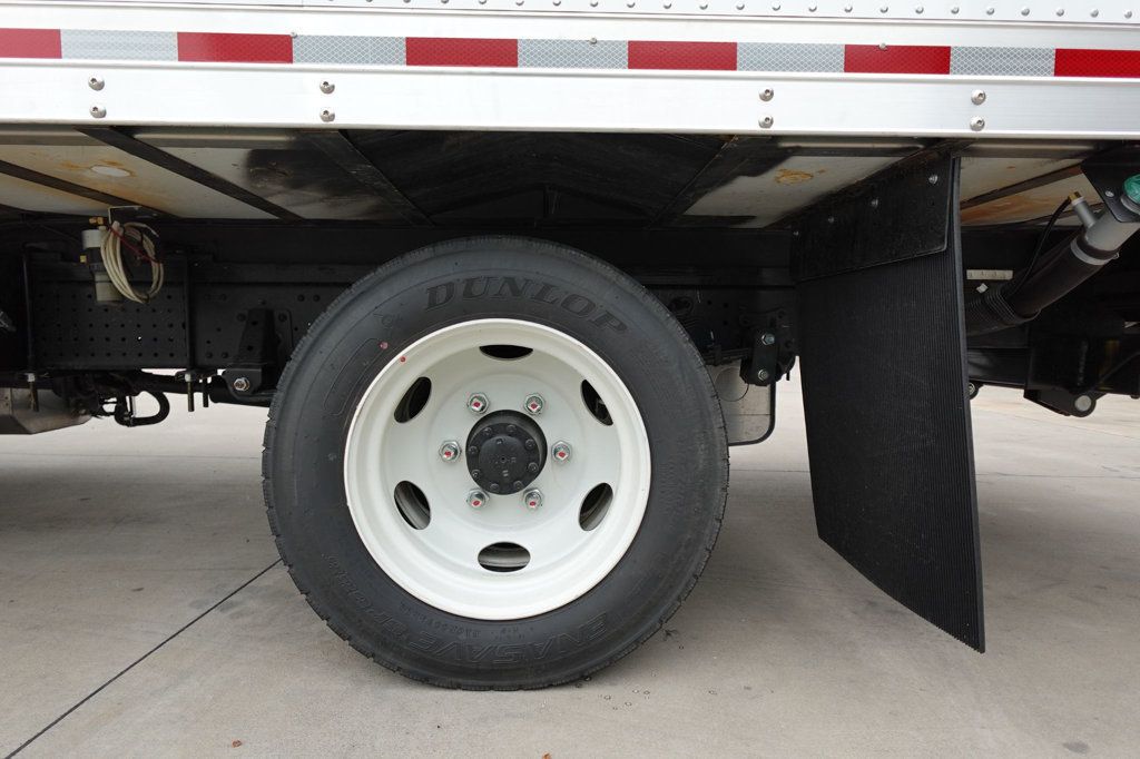 2025 Isuzu NRR (16ft Reefer Truck w/ Lift Gate) - 22834025 - 24