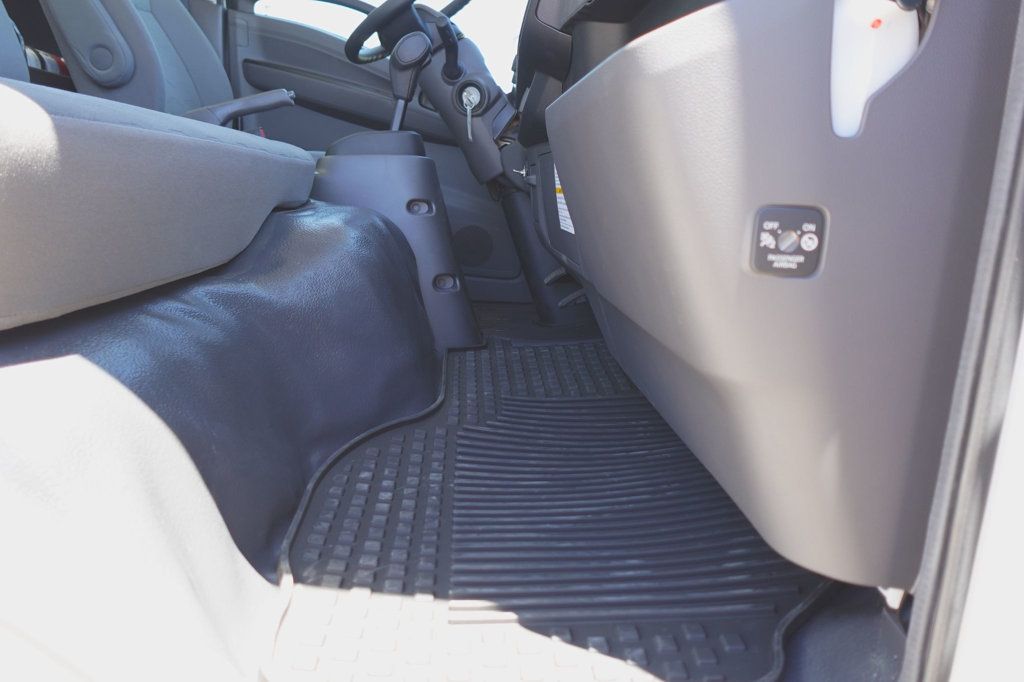 2025 Isuzu NRR (20ft Box w/ Lift Gate) - 22596726 - 21