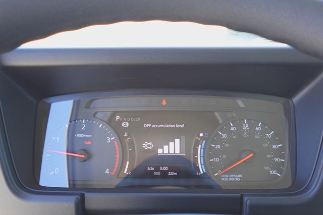 2025 Isuzu NRR (20ft Box w/ Lift Gate) - 22596726 - 27