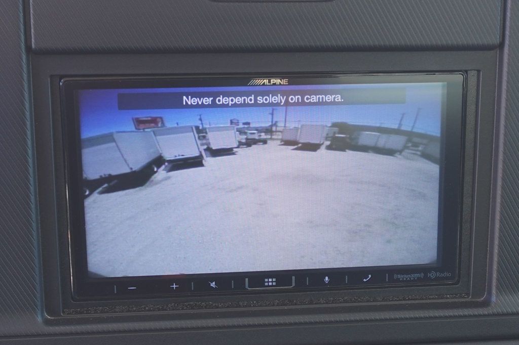 2025 Isuzu NRR (20ft Box w/ Lift Gate) - 22596726 - 34