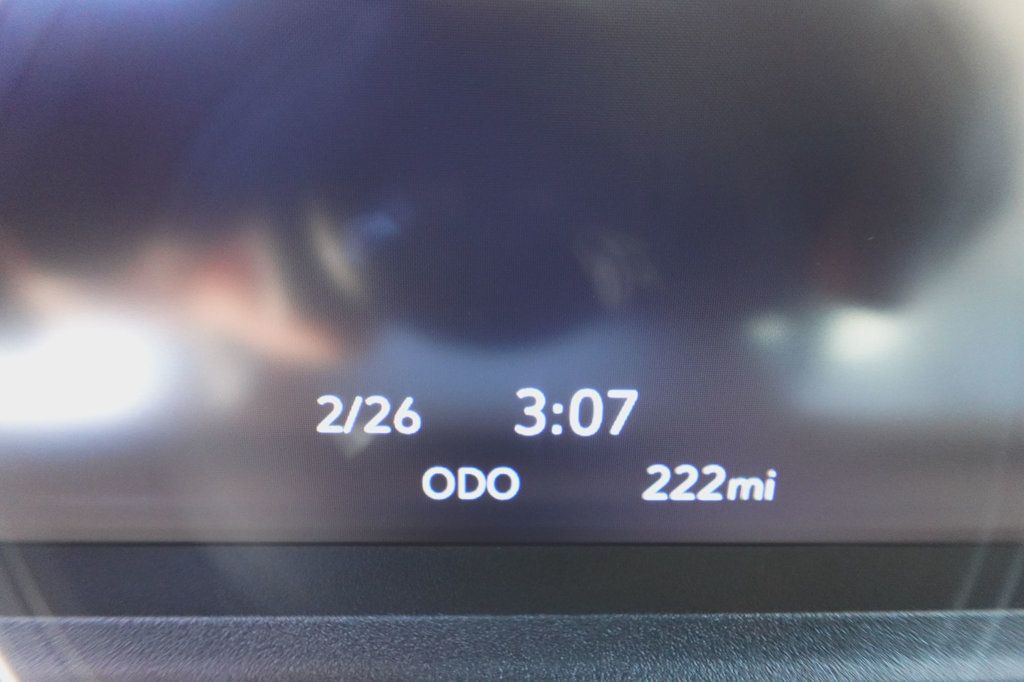 2025 Isuzu NRR (20ft Box w/ Lift Gate) - 22596726 - 48