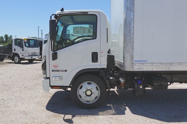 2025 Isuzu NRR (20ft Box w/ Lift Gate) - 22596726 - 5