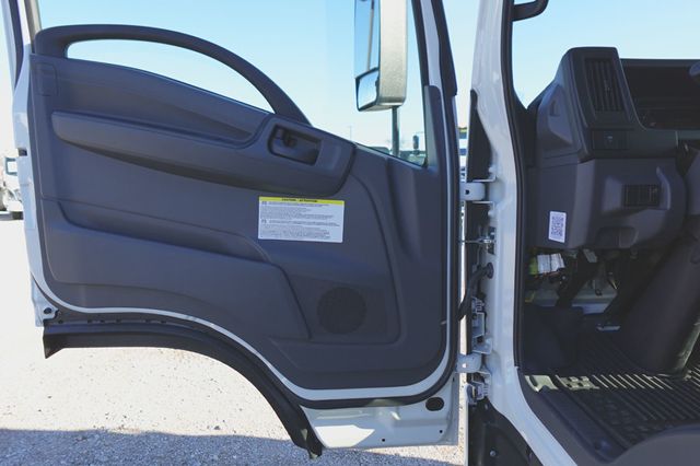 2025 Isuzu NRR (21ft Stake Bed w/ ICC Bumper) - 22626024 - 16