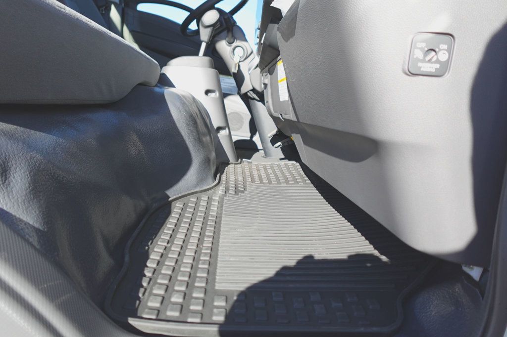 2025 Isuzu NRR (21ft Stake Bed w/ ICC Bumper) - 22626024 - 20