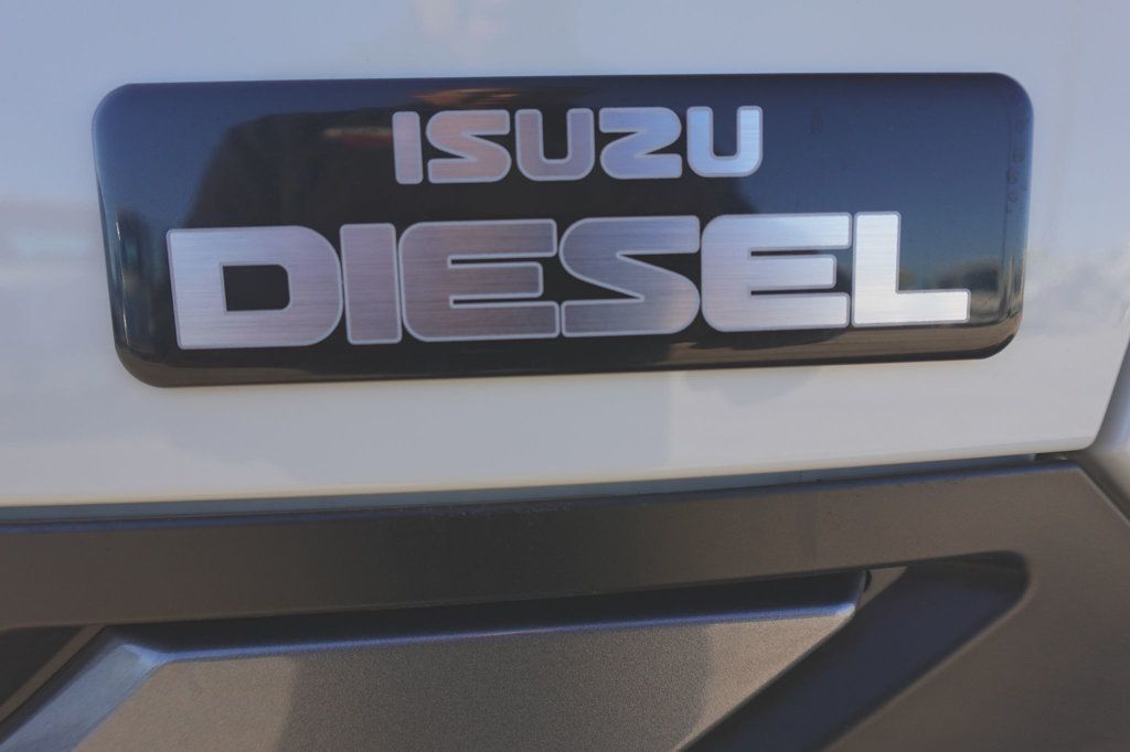 2025 Isuzu NRR (21ft Stake Bed w/ ICC Bumper) - 22626024 - 44