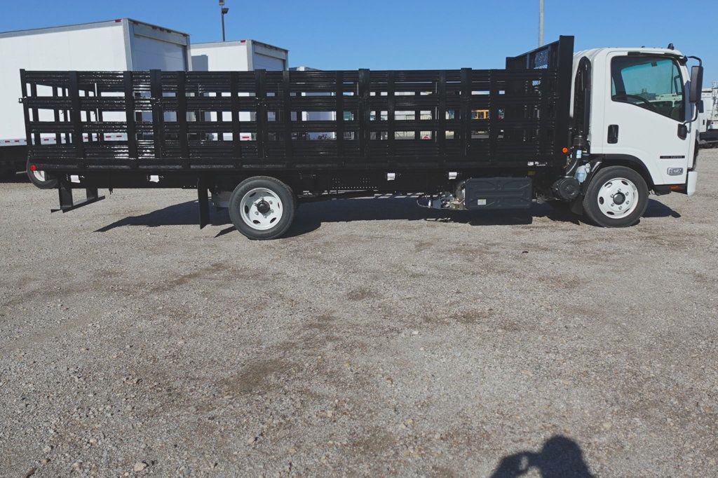 2025 Isuzu NRR (21ft Stake Bed w/ ICC Bumper) - 22626024 - 6