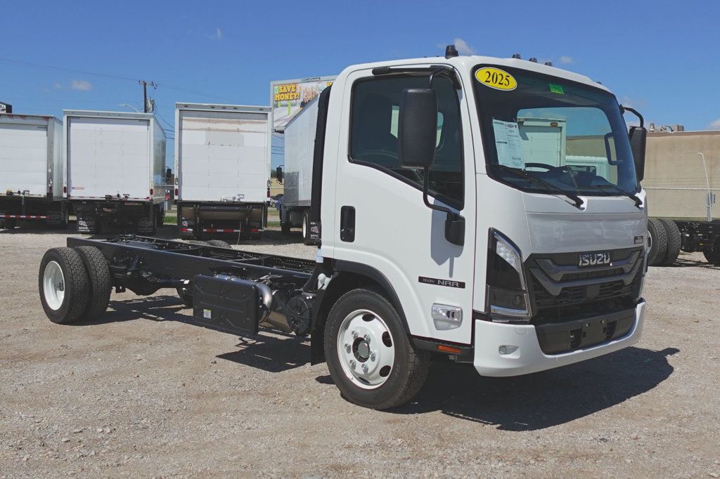 2025 Isuzu NRR (Chassis - Diesel) - 22626024 - 0