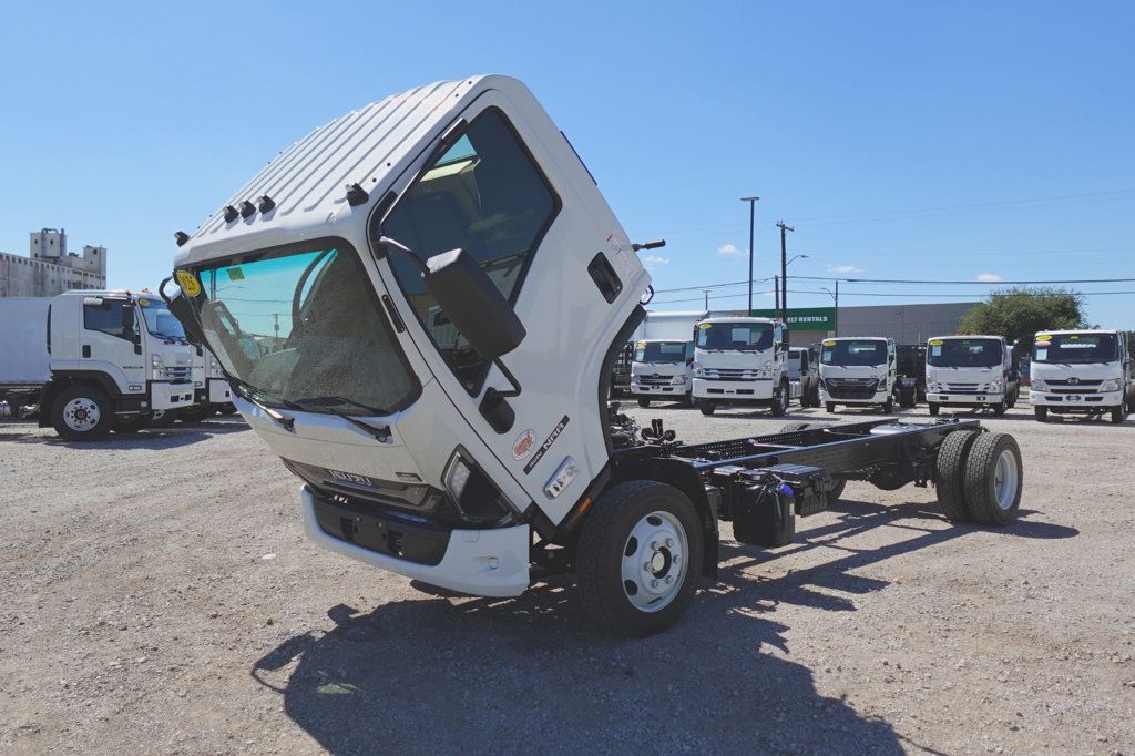 2025 Isuzu NRR (Chassis - Diesel) - 22626024 - 31