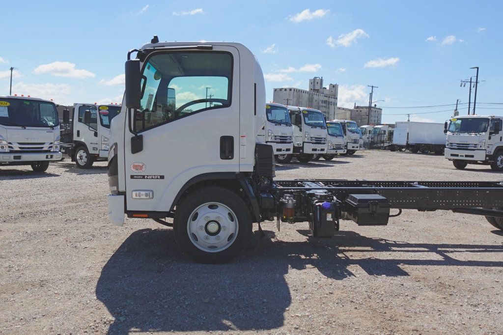 2025 Isuzu NRR (Chassis - Diesel) - 22626024 - 4