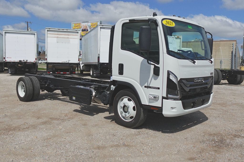 2025 Isuzu NRR (Chassis - Diesel) - 22626045 - 0