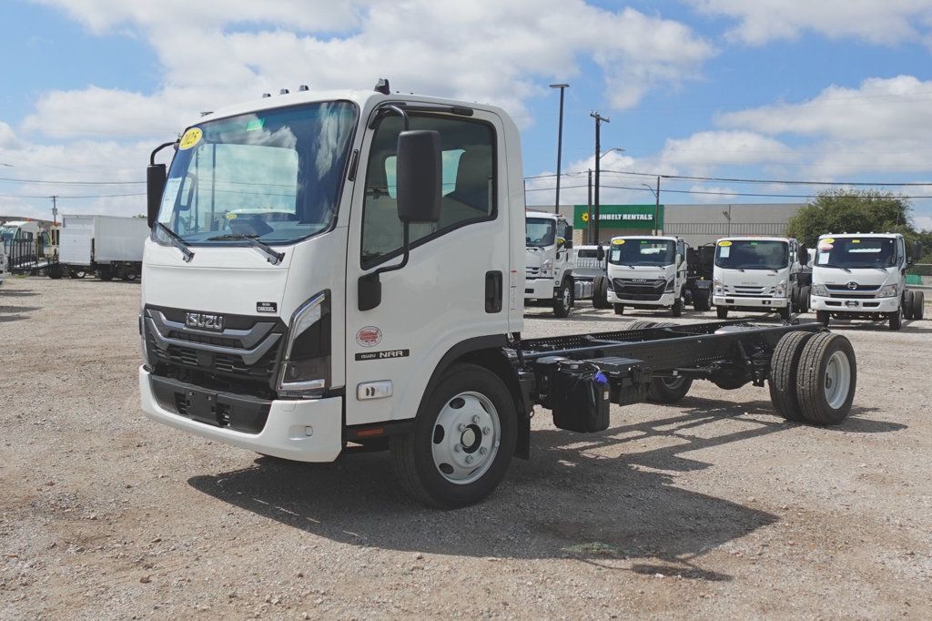 2025 Isuzu NRR (Chassis - Diesel) - 22626045 - 2