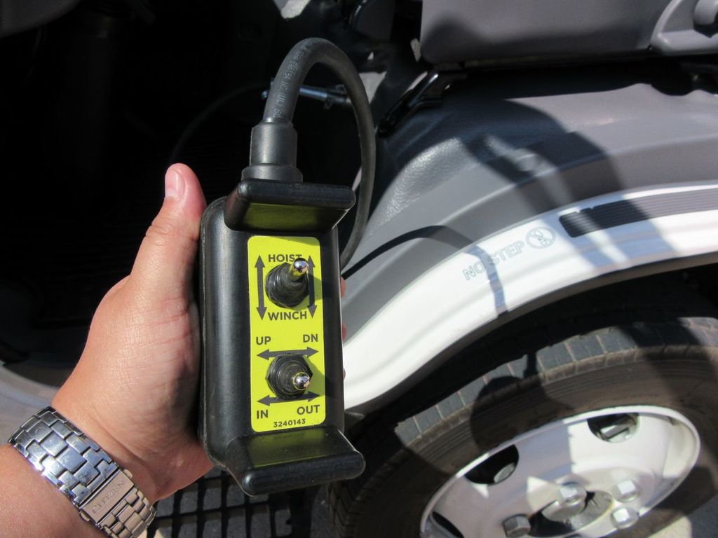 2025 Isuzu NRR (Switch-N-Go 12ft Landscape Dump) - 20369073 - 32