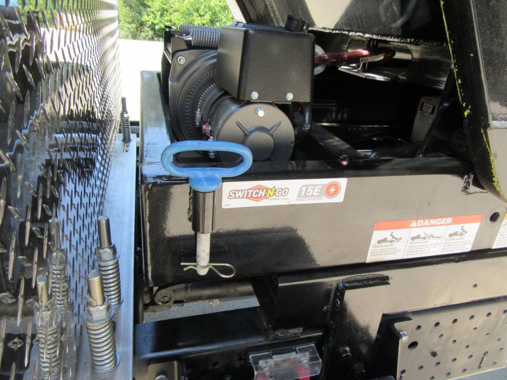 2025 Isuzu NRR (Switch-N-Go 12ft Landscape Dump) - 20369073 - 34