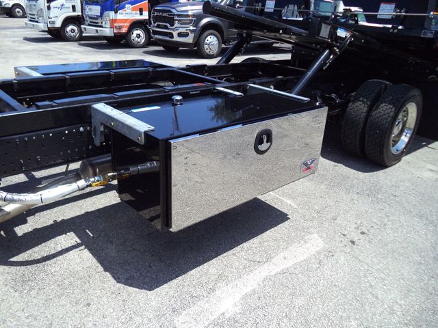 2025 Isuzu NRR w/ 22' JerrDan Car Carrier 6 Ton Extra Low Pro Rollback - 23024718 - 22