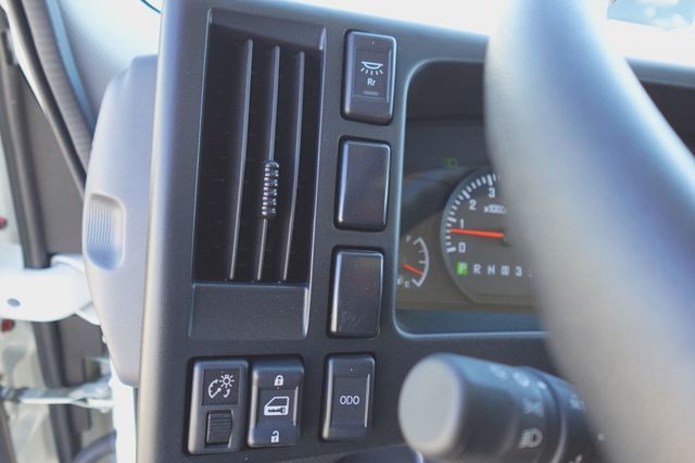 2025 Isuzu NRR Crew Cab 19ft Irrigation Landscape Truck - 22385159 - 45