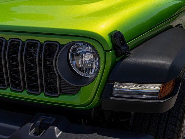 2025 Jeep Wrangler 4-DOOR SPORT 4XE - 23077095 - 37