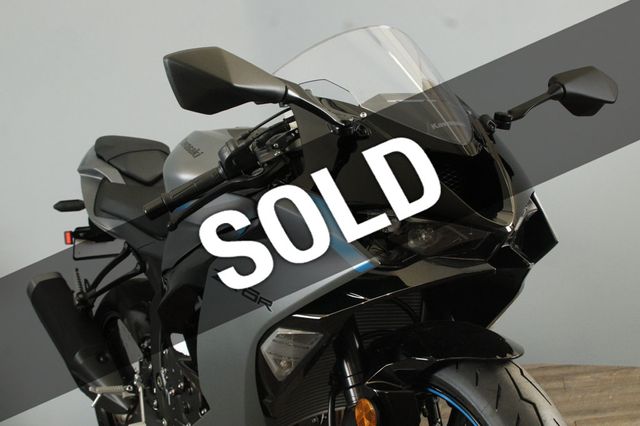 2025 New Kawasaki Ninja ZX-6R ABS Available Now! at SF Moto